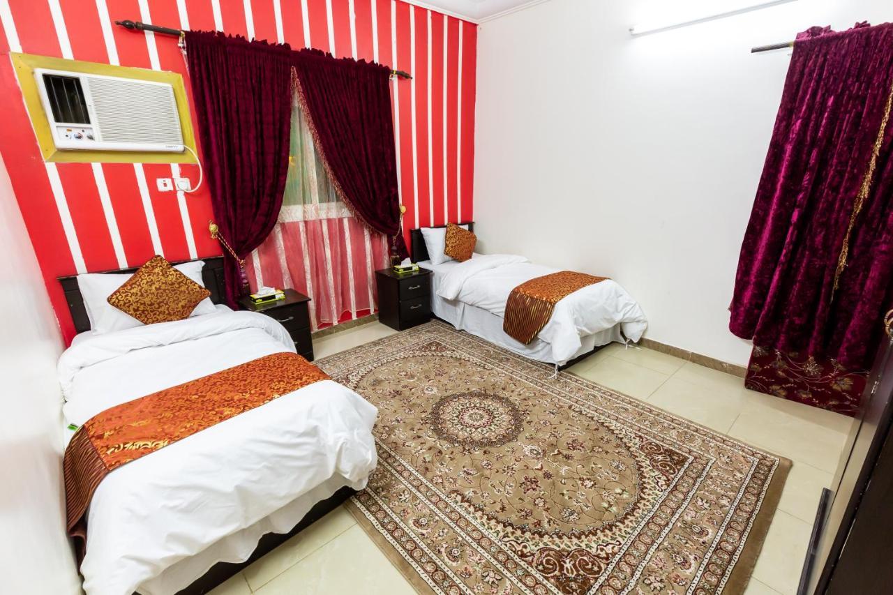 العييري للوحدات السكنية المفروشة الباحة 2 Al Bahah Exterior photo