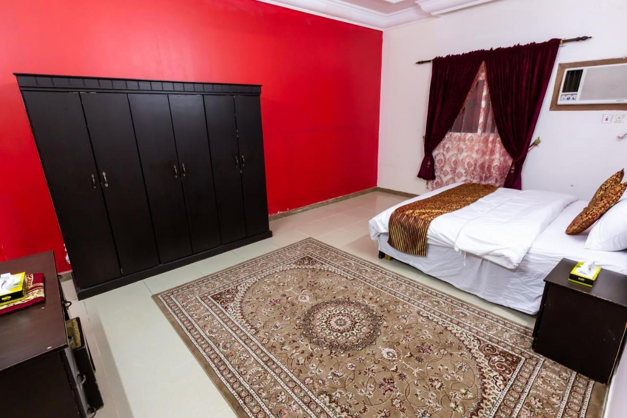 العييري للوحدات السكنية المفروشة الباحة 2 Al Bahah Exterior photo